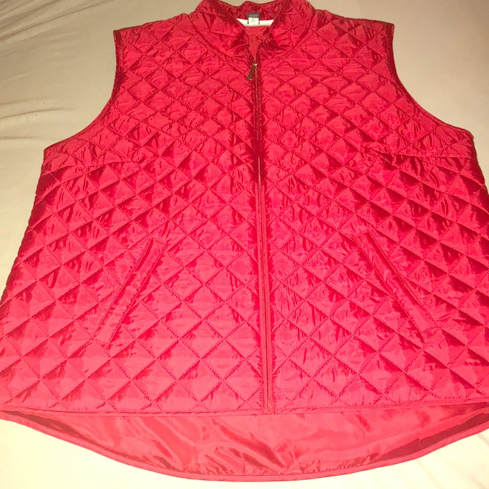 Macy’s Karen Scott sport